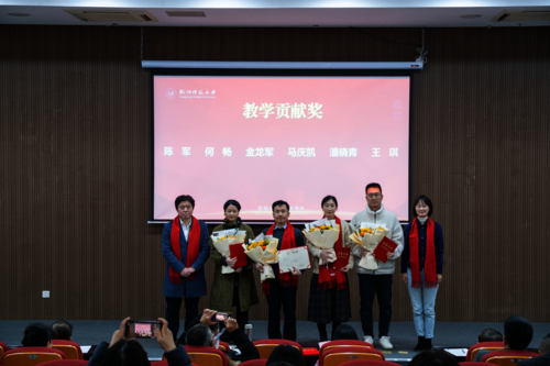 图片7 图片7
